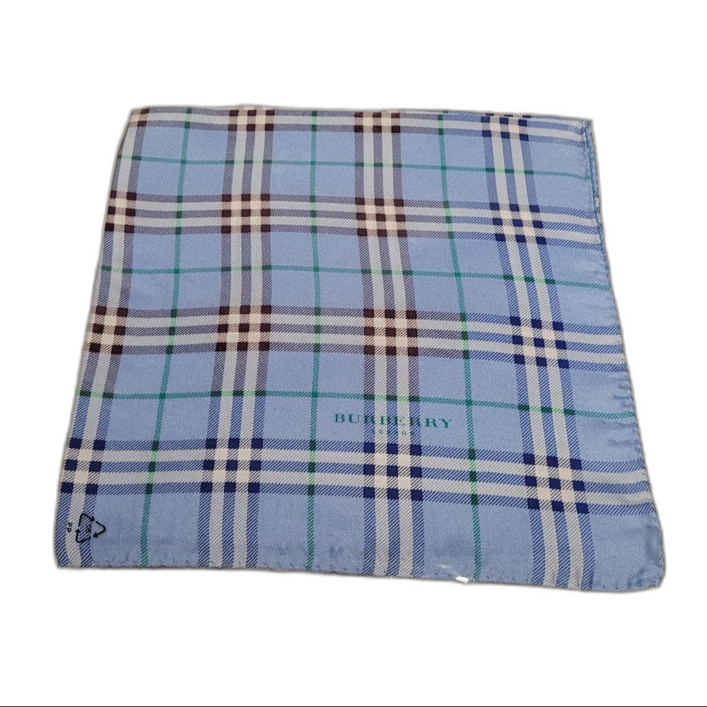 BURBERRY LONDON silk pocket square, Lighr Blue Plaid pattern
